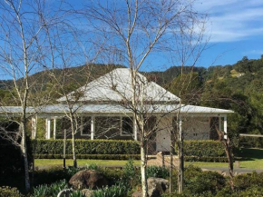 Lastover Cottage, Wattamolla